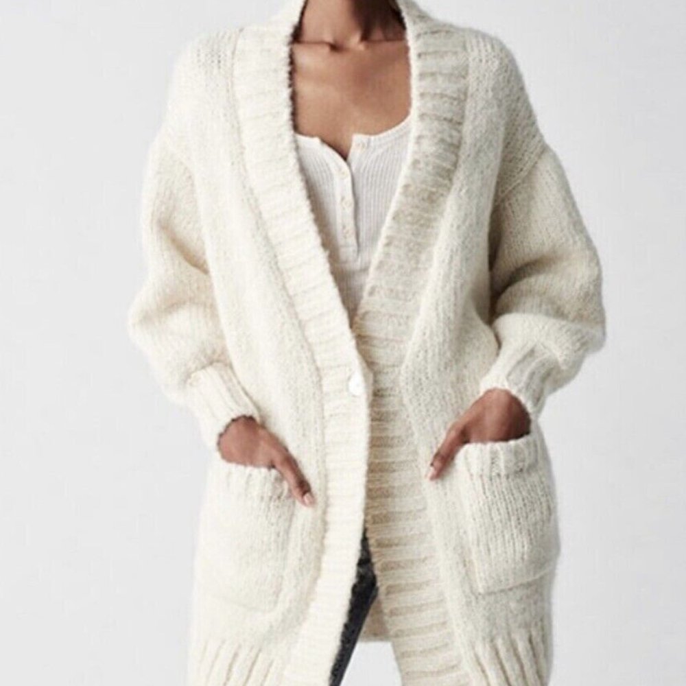 NWT Faherty STELLA Cardigan Alpaca M Medium Thick sweater winter white RARE